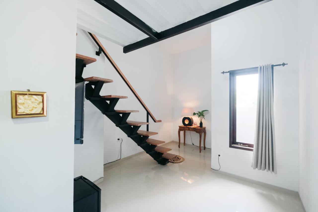 D'Tamblingan Guest House At Taman Griya Jimbaran Redpartner - Minimum Stay 30 Nights Luaran gambar