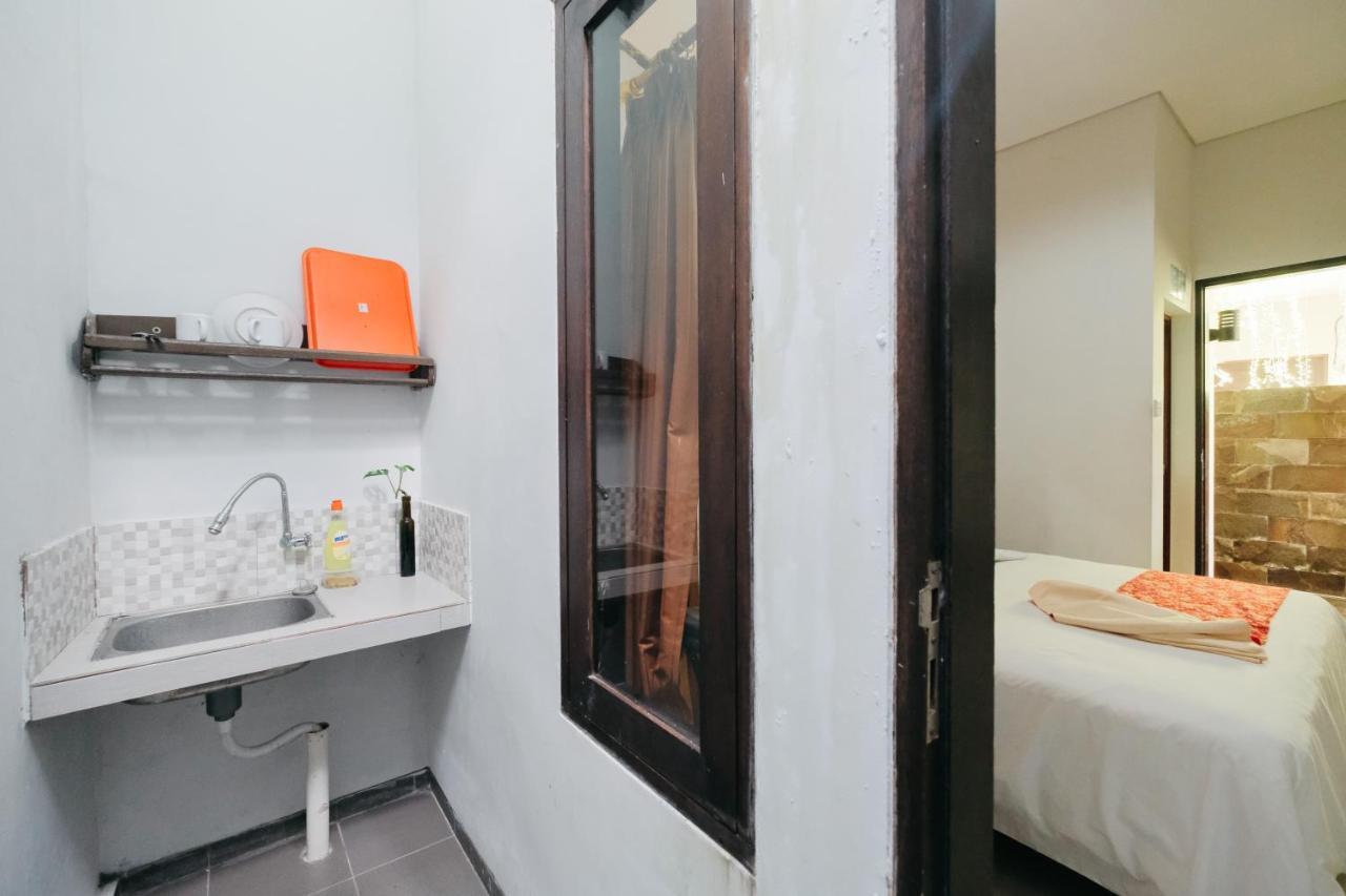 D'Tamblingan Guest House At Taman Griya Jimbaran Redpartner - Minimum Stay 30 Nights Luaran gambar